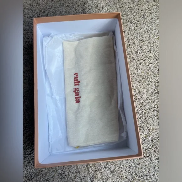 Cult Gaia Soleil lace up heel. Size 7.5. Off white - Picture 10 of 11